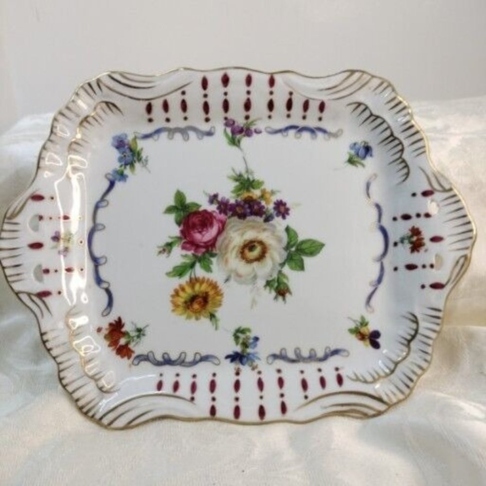 Stunning Heirloom By Toyo Tray Porcelain W/Flowers , Gold Guilded Edges ...